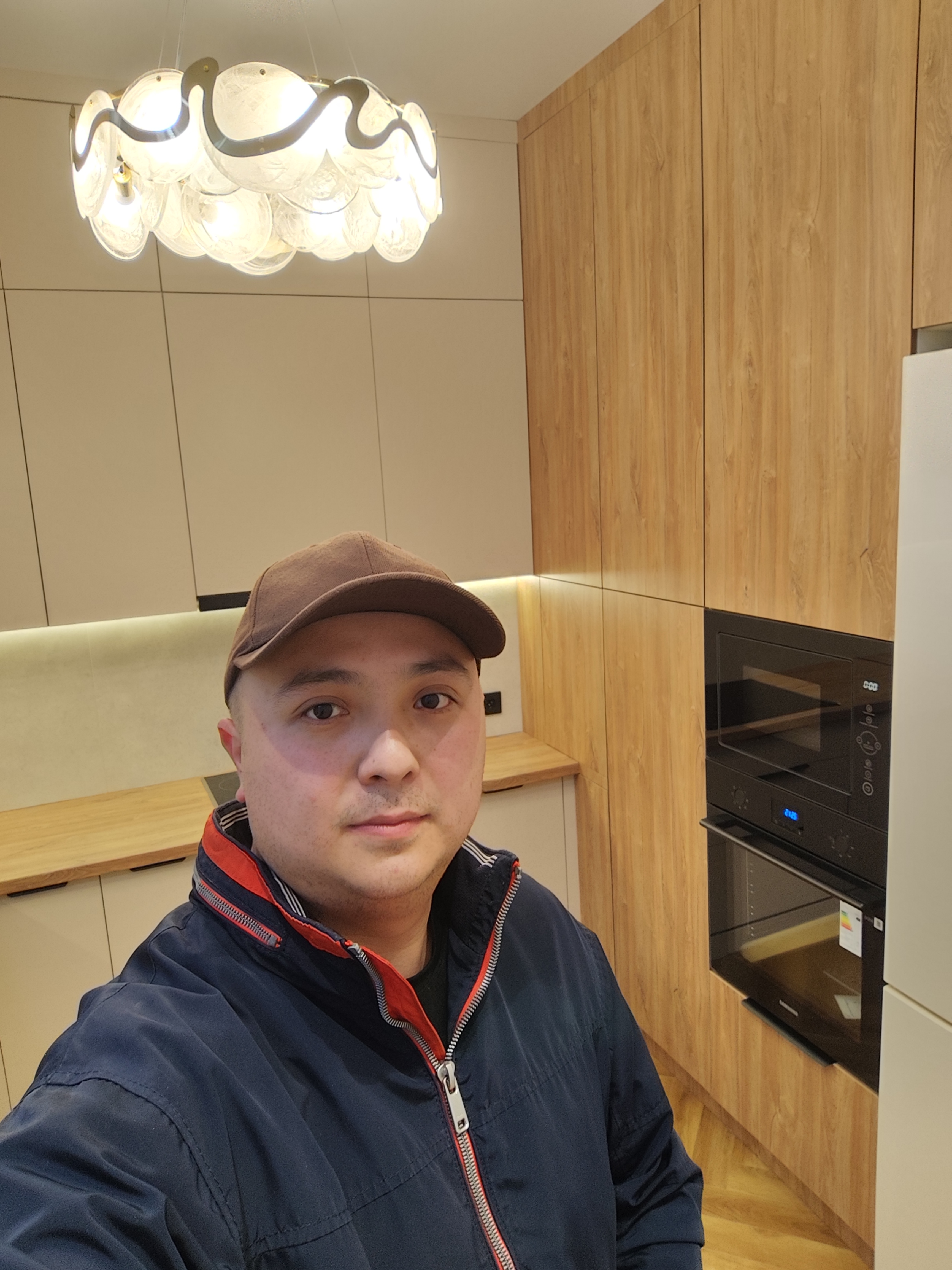 Кухонный гарнитур, Пенал Орех